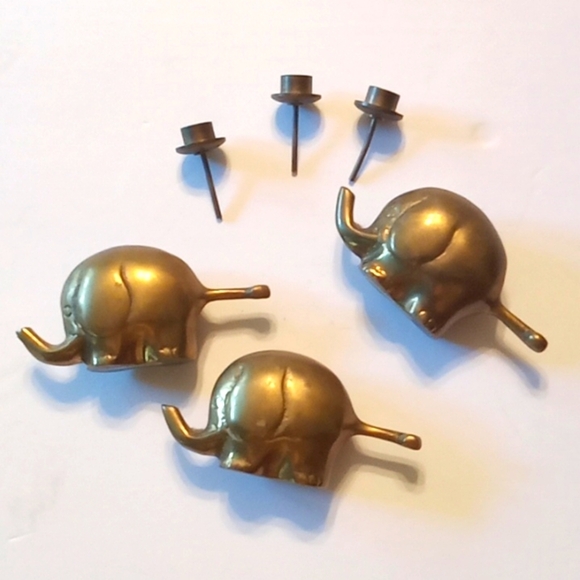 3 Brass Elephant interlocking candleholders - Picture 2 of 12